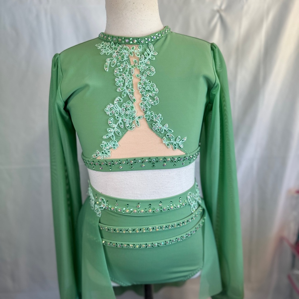 Elegant Green Kids Dance Costume, child size 10, brand new